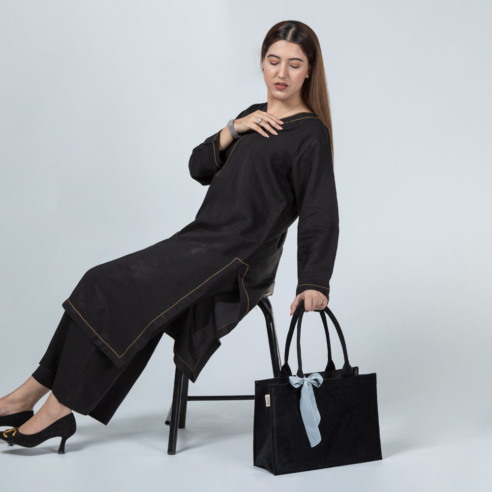 Black Knotted Velvet Tote Bag – Elegant & Eco-Friendly Handbag