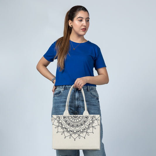 Obsidian Mandala off-white – Eco-Chic Statement Bag
