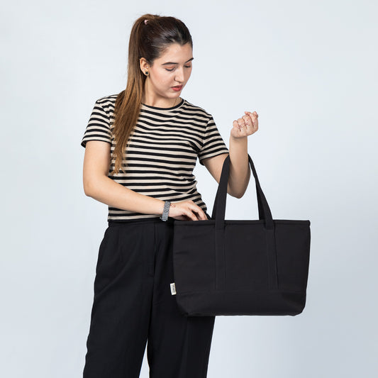 Ink Black Charm Tote – Stylishly Strong, Perfect for College Life