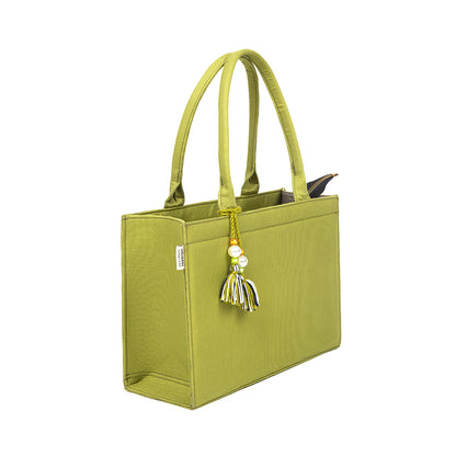 Boho Chic Green Cotton Tassel Tote – Versatile Everyday Handbag