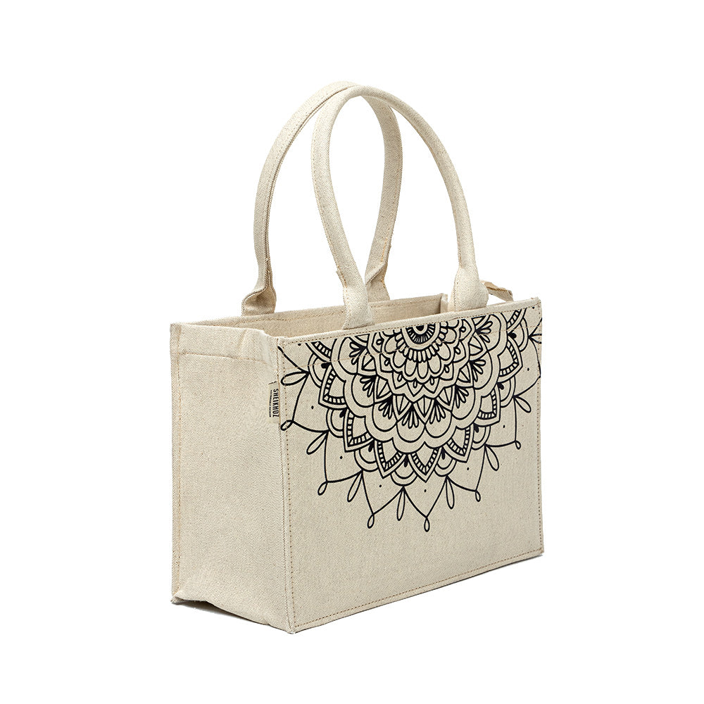 Obsidian Mandala off-white – Eco-Chic Statement Bag
