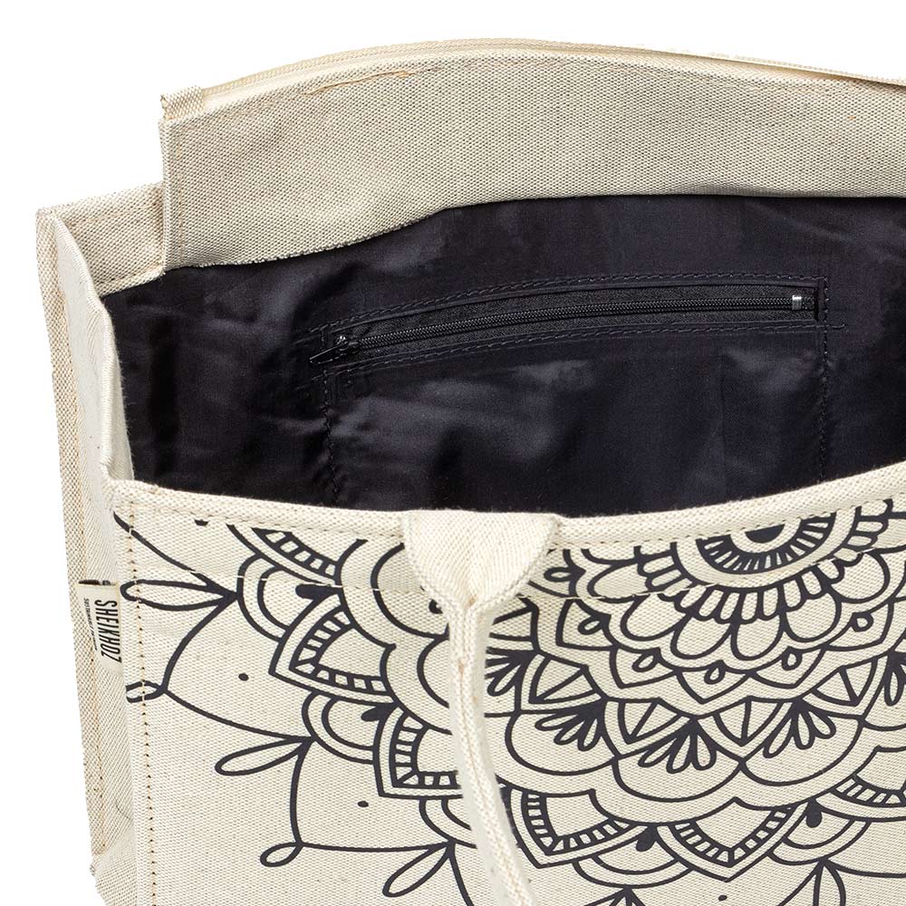 Obsidian Mandala off-white – Eco-Chic Statement Bag